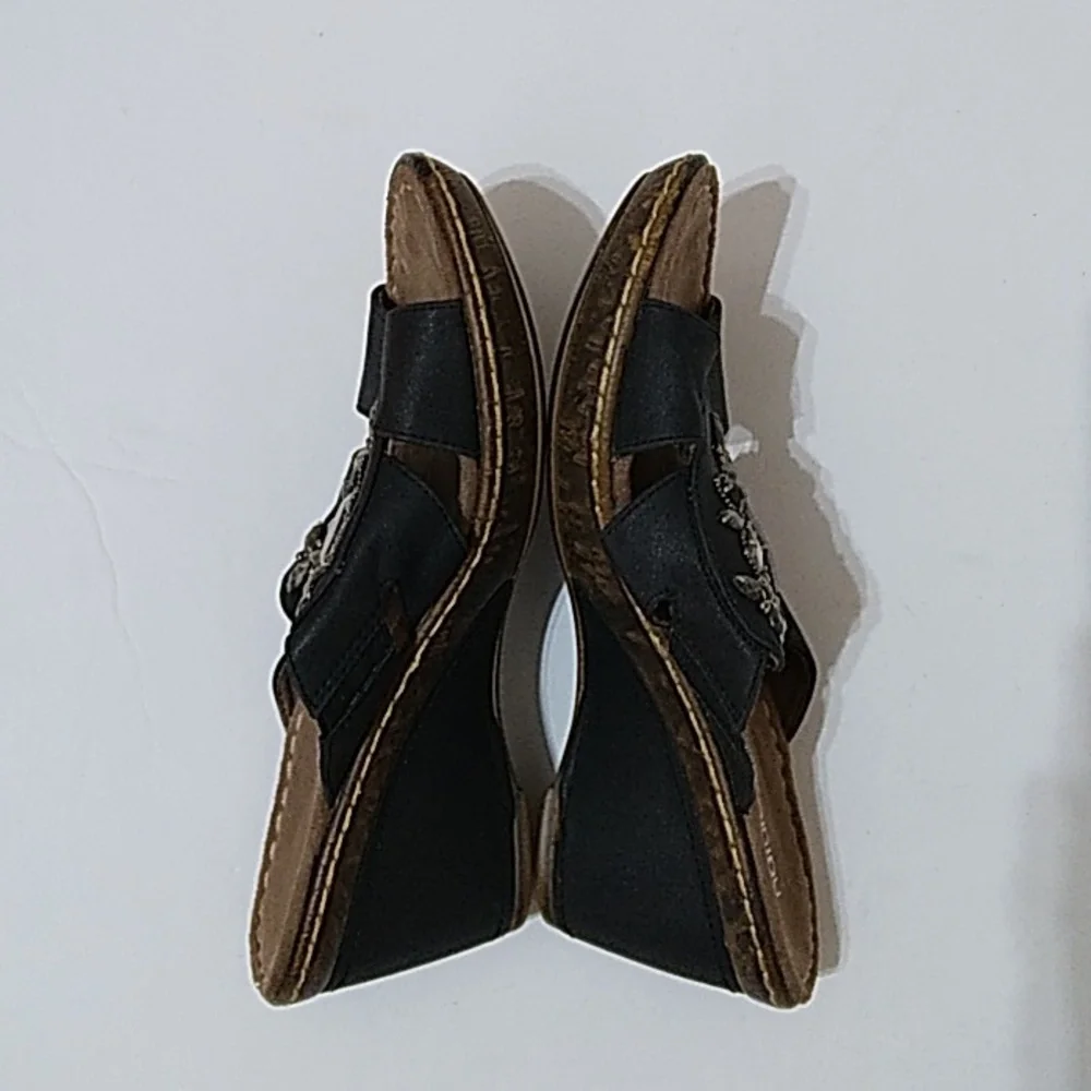 Natural Soul Hartier Wedge Sandals